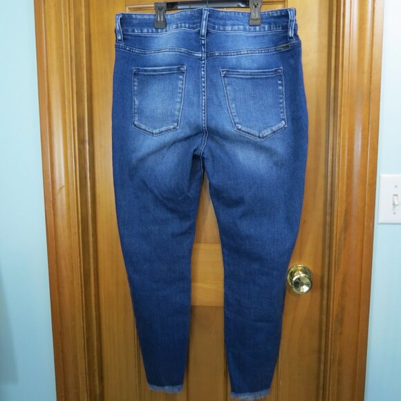 Kancan Jeans Medium Wash Whiskers Raw Hem Ankle Length 39840 Size 14 - Picture 4 of 9